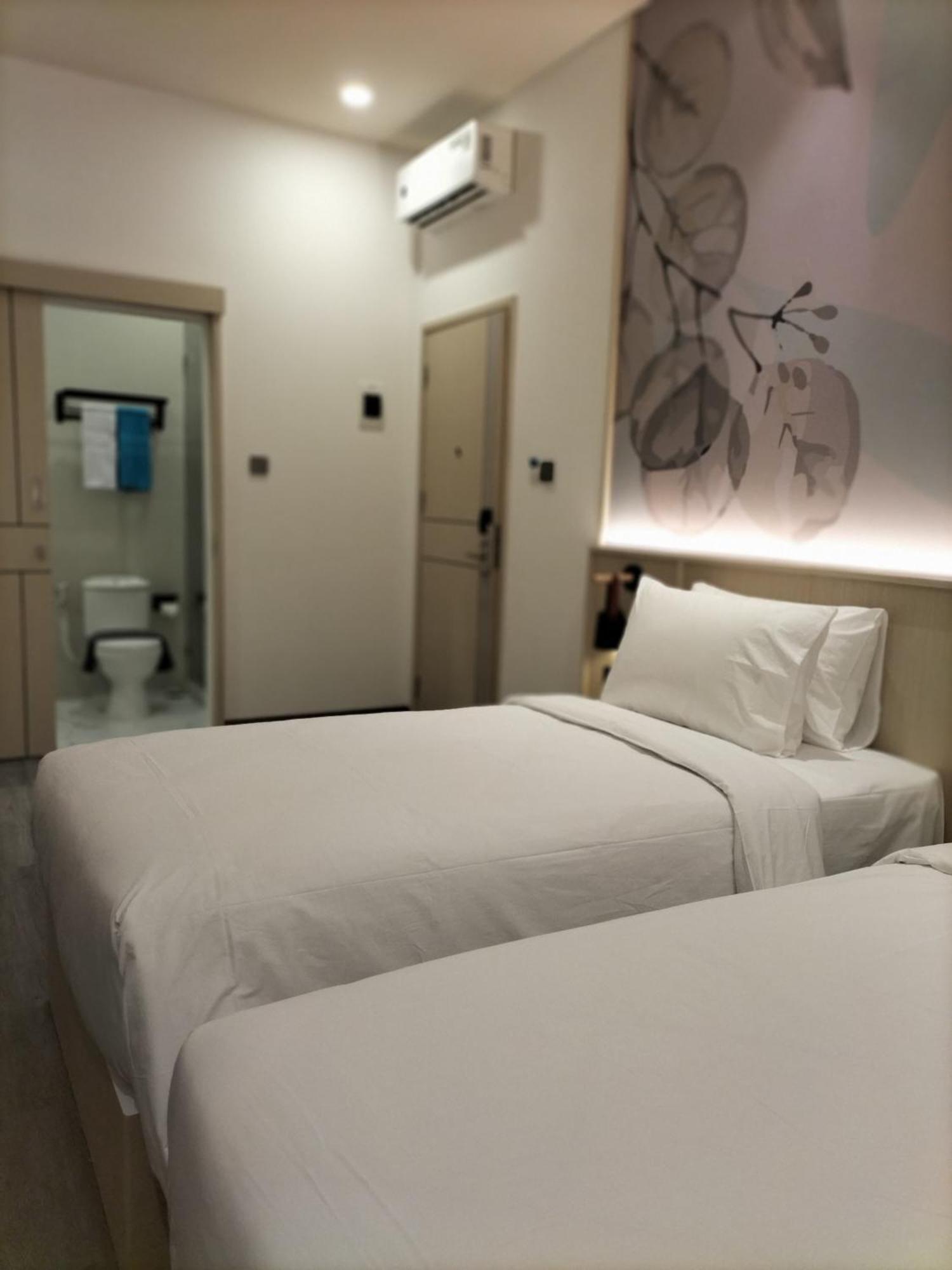 True Blue Hotel Menteng Джакарта Екстер'єр фото