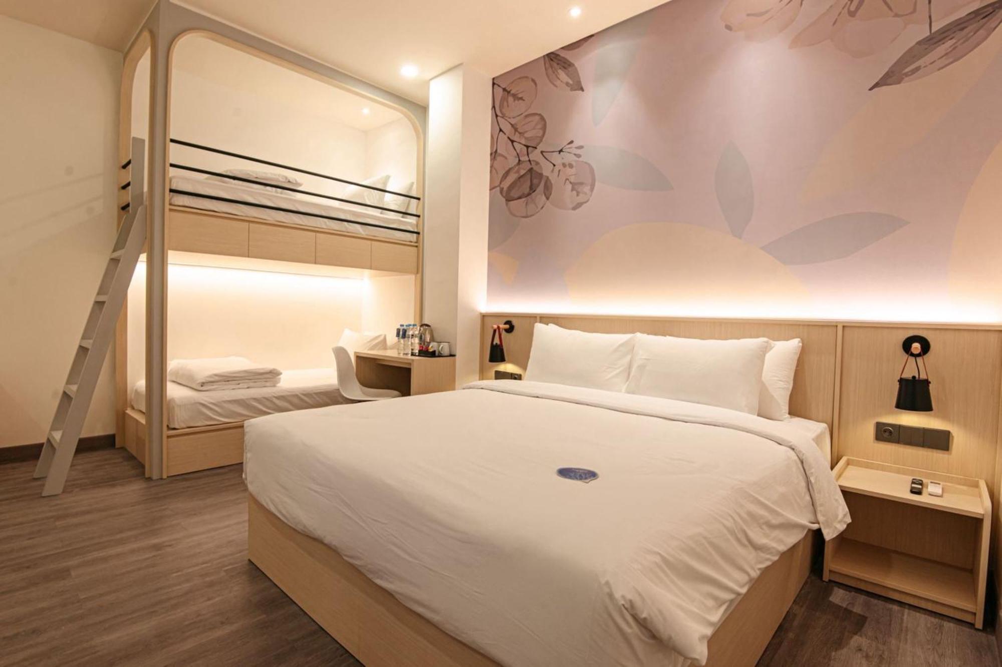 True Blue Hotel Menteng Джакарта Екстер'єр фото