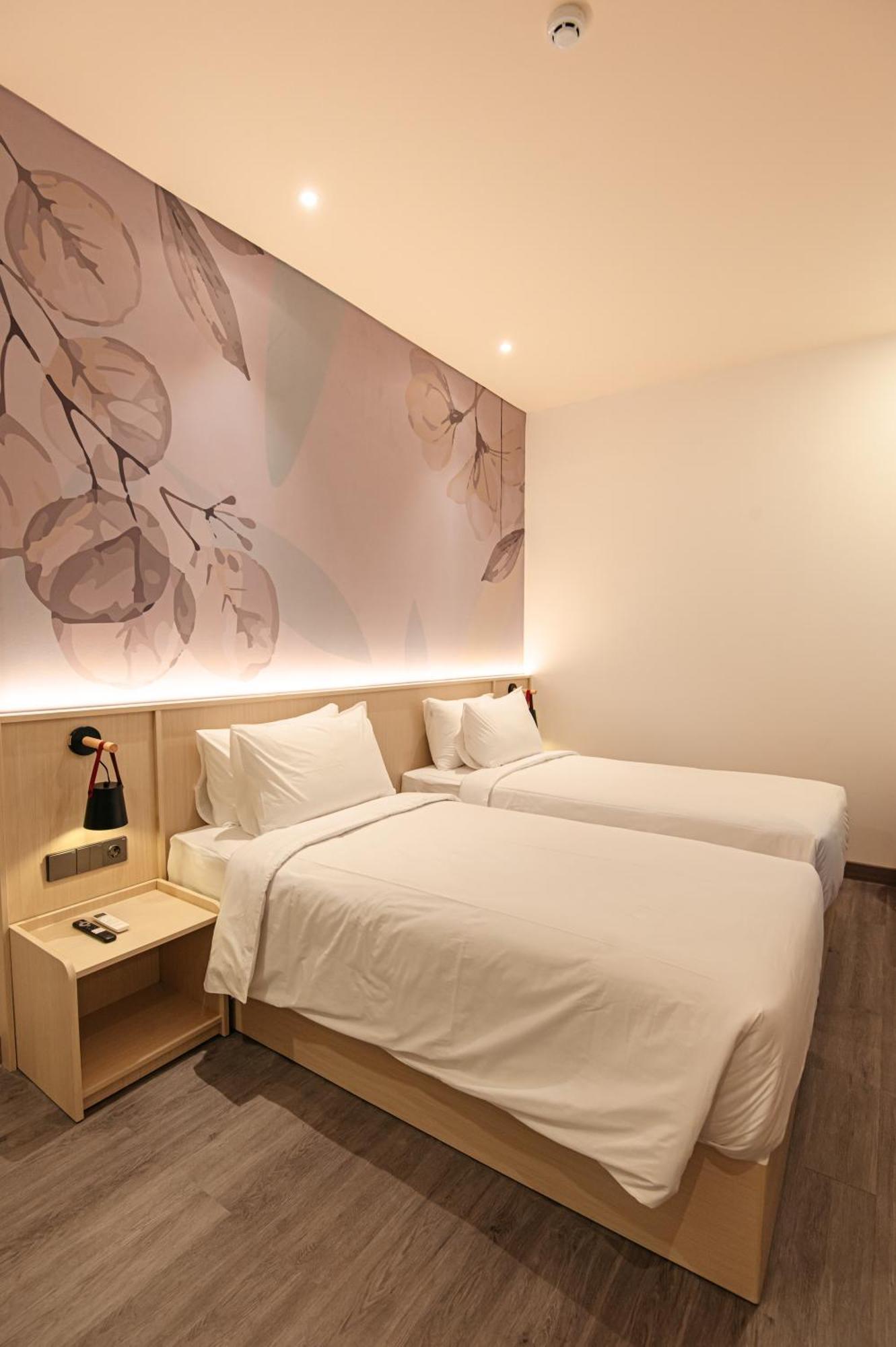 True Blue Hotel Menteng Джакарта Екстер'єр фото